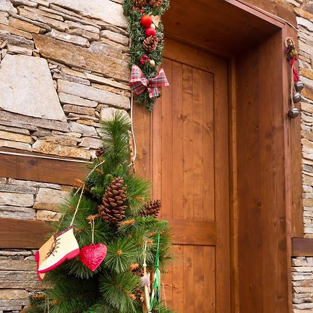 Къщи За Гости Сноуфлейк Snowflake Chalet And Snowflake Lodge Bansko Exteriör bild