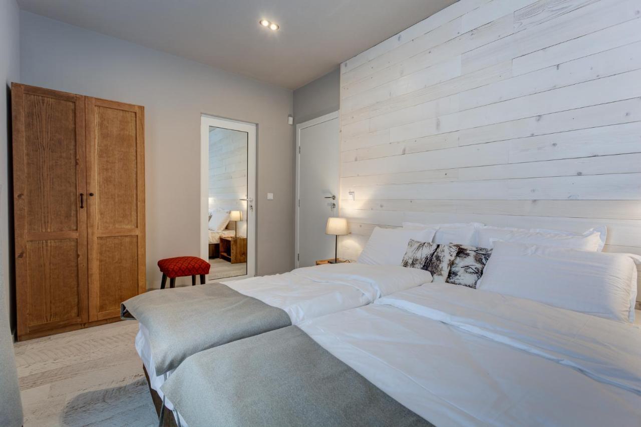 Къщи За Гости Сноуфлейк Snowflake Chalet And Snowflake Lodge Bansko Exteriör bild