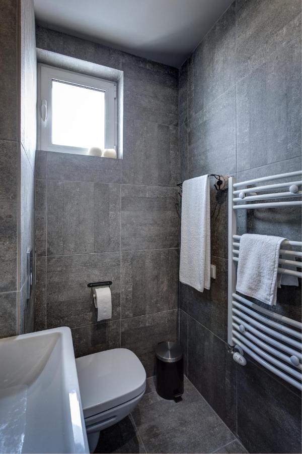 Къщи За Гости Сноуфлейк Snowflake Chalet And Snowflake Lodge Bansko Exteriör bild